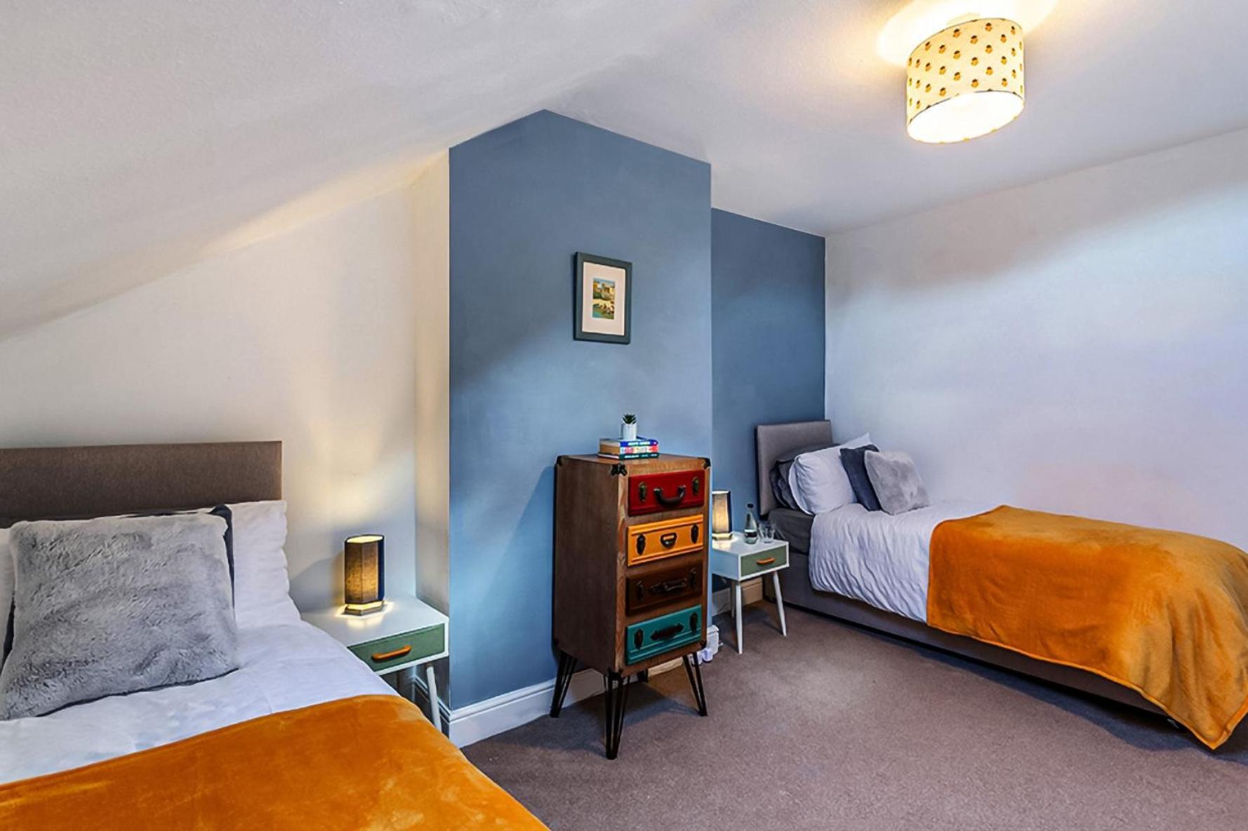 The Harrogate House - 4 Bed Townhouse Apartment Exterior photo